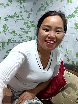 Snapshot of bany-xx chatting on November 7, 2025, 2:43 pm bany-xx online show from November 7, 2025, 2:43 pm