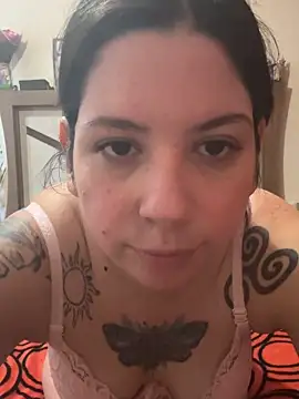 LaGueraDelMar online show from October 9, 2025, 6:30 pm