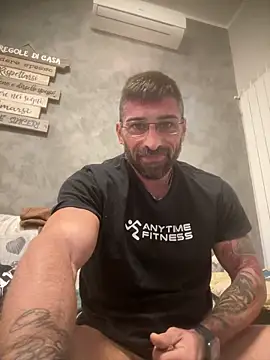 GmGit online show from October 3, 2025, 3:41 am