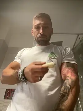 GmGit online show from September 23, 2025, 8:54 am