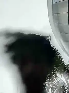 Snapshot of thecatfish chatting on September 14, 2025, 3:40 am thecatfish online show from September 14, 2025, 3:40 am