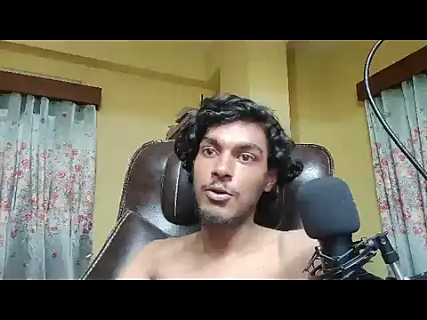 Snapshot of thecatfish chatting on September 14, 2025, 5:02 pm thecatfish online show from September 14, 2025, 5:02 pm