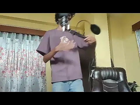 Snapshot of thecatfish chatting on September 25, 2025, 2:56 pm thecatfish online show from September 25, 2025, 2:56 pm