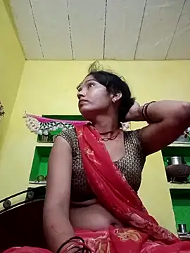 Snapshot of Seema_guptaji chatting on May 13, 2026, 10:17 pm Seema guptaji online show from May 13, 2026, 10:17 pm