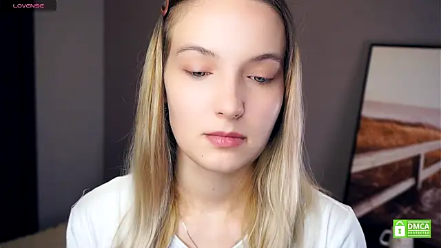 Snapshot of HongTomczak chatting on September 23, 2025, 6:42 am HongTomczak online show from September 23, 2025, 6:42 am