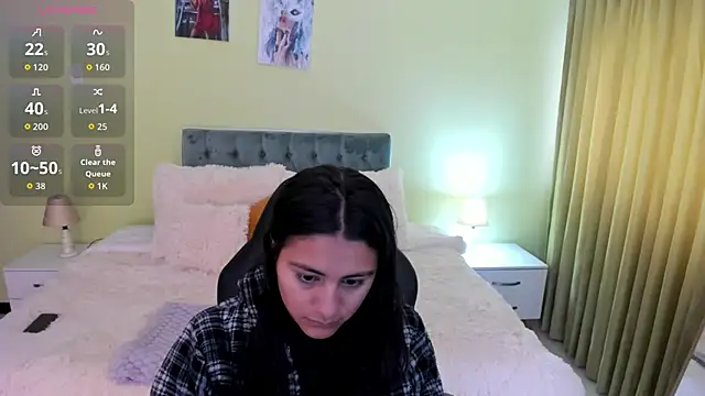 Camille Olsen  online show from October 16, 2025, 11:40 am