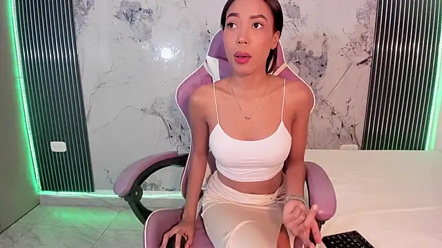 Mia Duarte1 online show from February 11, 2026, 7:25 pm