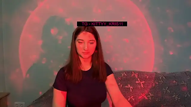 kitty kristy1 online show from November 30, 2025, 11:16 pm