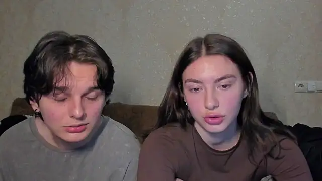 muuur fam online show from September 10, 2025, 7:57 pm