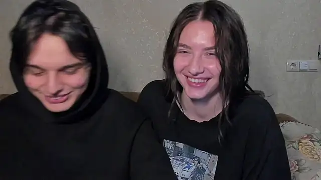 muuur fam online show from October 6, 2025, 7:03 pm