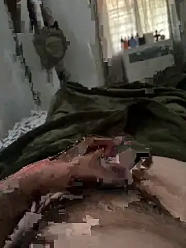 Snapshot of YadielPublic chatting on February 22, 2026, 12:18 pm YadielPublic online show from February 22, 2026, 12:18 pm