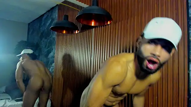 luca flame online show from September 19, 2025, 6:50 am