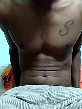 ShinuRoy online show from April 2, 2026, 11:33 pm