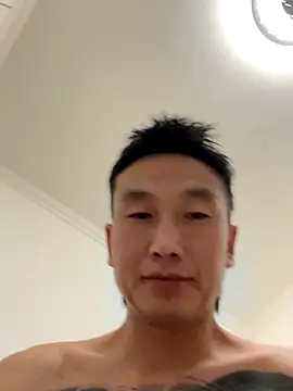 YJBJ258258 online show from November 12, 2025, 11:41 pm