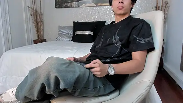 Tyler durten online show from September 18, 2025, 4:37 am