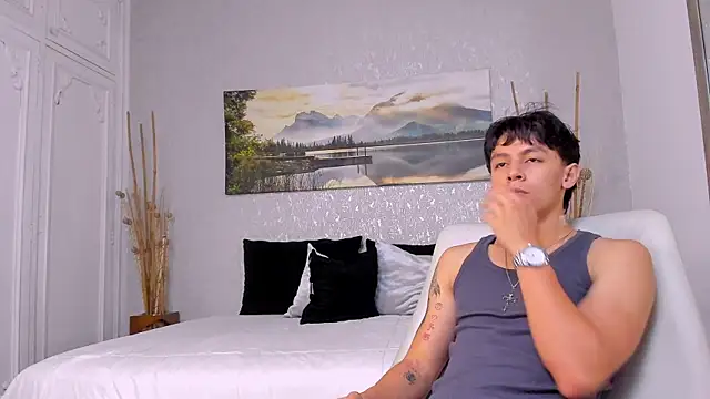 Tyler durten online show from September 28, 2025, 3:02 am