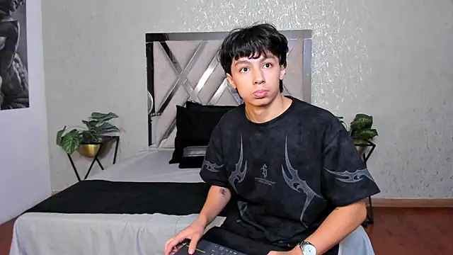 Tyler durten online show from October 22, 2025, 3:17 am