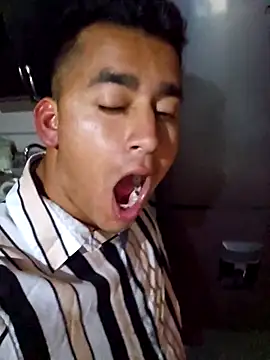 Snapshot of Eljilipoyas69 chatting on November 14, 2025, 4:16 am Eljilipoyas69 online show from November 14, 2025, 4:16 am