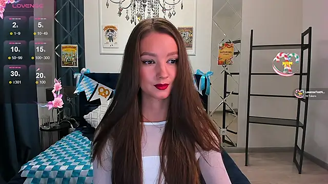 LoraSunnyy online show from September 22, 2025, 8:31 am