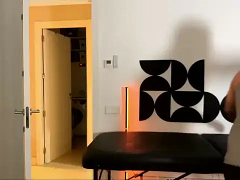 Sir box online show from April 28, 2026, 8:24 pm