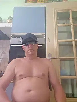 justeadeux online show from September 9, 2025, 2:48 pm