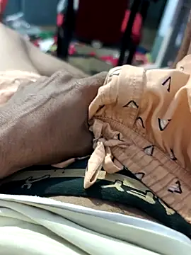 Mr xxx007xh online show from October 4, 2025, 4:52 pm