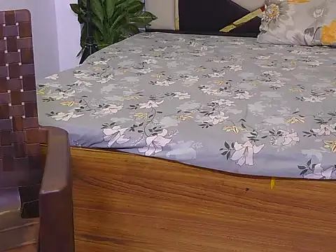 Its-ishikaa online show from September 11, 2025, 4:34 am