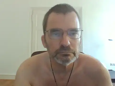 Snapshot of stallionrider88 chatting on June 20, 2026, 2:44 pm stallionrider88 online show from June 20, 2026, 2:44 pm