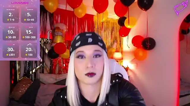 Snapshot of Ashley_parkerr chatting on September 26, 2025, 5:36 am Ashley parkerr online show from September 26, 2025, 5:36 am