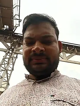 xyz-indian online show from September 22, 2025, 7:47 am