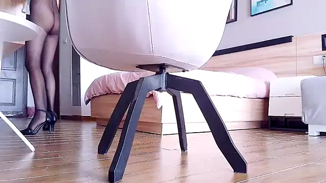 Tianxin6 online show from September 15, 2025, 12:11 am