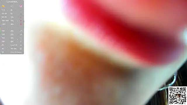 VineciaDestors online show from September 15, 2025, 4:51 pm