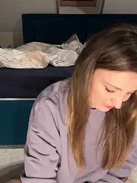 Velvetwitch87 online show from October 3, 2025, 5:25 pm