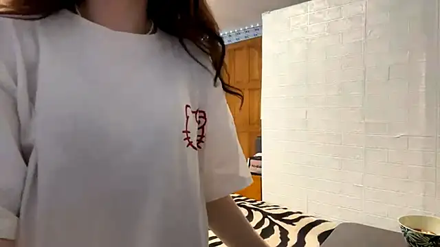 Lia rise online show from November 24, 2025, 3:12 pm