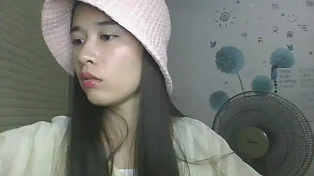 Monice1314 online show from September 27, 2025, 11:05 am