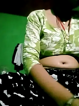 Hot tin74 online show from April 27, 2026, 6:28 pm