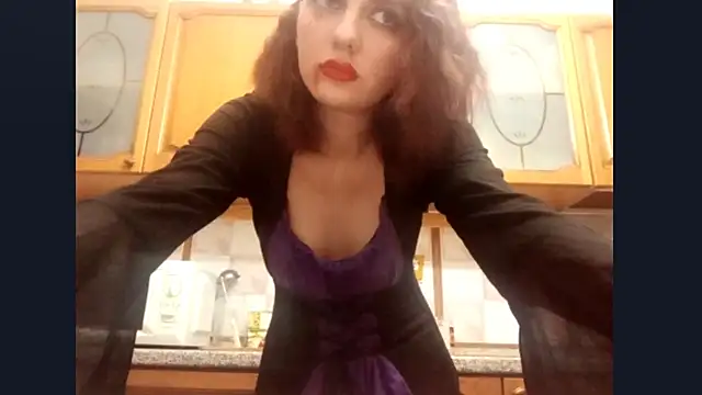 Snapshot of SinlessTaking chatting on October 31, 2025, 5:42 pm SinlessTaking online show from October 31, 2025, 5:42 pm