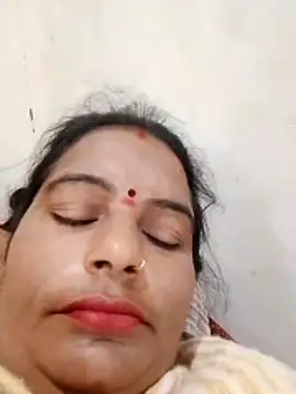 Snapshot of Suhani_hot12 chatting on November 19, 2025, 12:21 am Suhani hot12 online show from November 19, 2025, 12:21 am