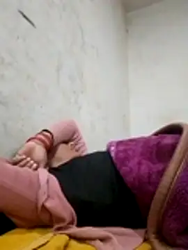 Snapshot of Suhani_hot12 chatting on October 29, 2025, 10:52 pm Suhani hot12 online show from October 29, 2025, 10:52 pm