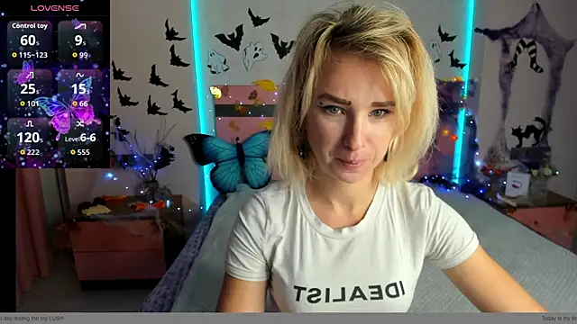 MeryMidnight online show from October 20, 2025, 5:31 am