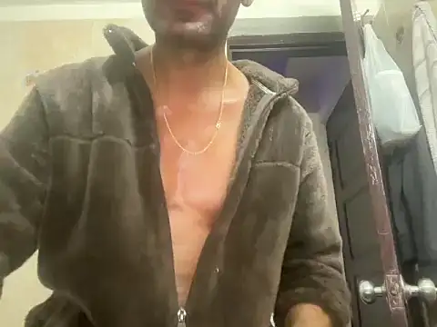 Snapshot of LustyDuoSecrets chatting on December 2, 2025, 10:33 pm LustyDuoSecrets online show from December 2, 2025, 10:33 pm