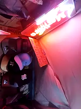 Jeremycle online show from November 10, 2025, 4:34 pm