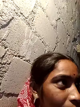 Snapshot of sadhna200 chatting on September 21, 2025, 12:21 pm sadhna200 online show from September 21, 2025, 12:21 pm