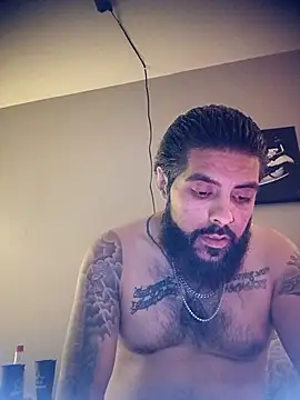 hornylatino702 online show from February 13, 2026, 2:17 pm