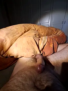 Snapshot of chrisili1986 chatting on December 21, 2025, 9:00 am chrisili1986 online show from December 21, 2025, 9:00 am