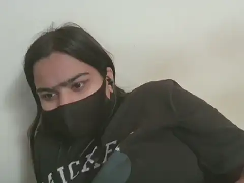 Nataliya Singh online show from April 10, 2026, 3:13 am