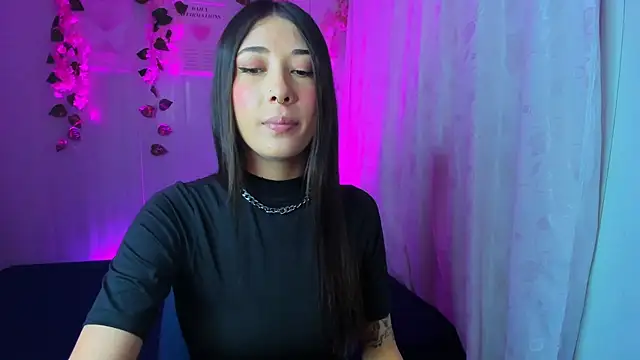 Snapshot of lia__harry chatting on December 16, 2025, 1:32 am lia harry online show from December 16, 2025, 1:32 am