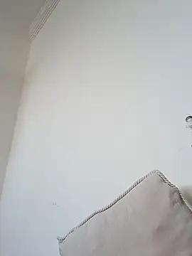 LPdusexo online show from February 2, 2026, 4:28 pm