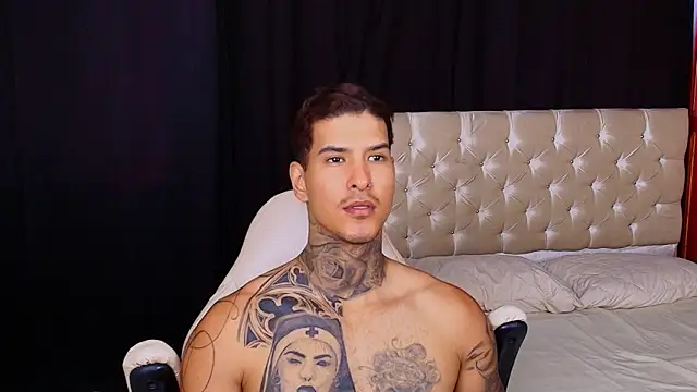 jiro kenji1 online show from January 17, 2026, 3:48 pm