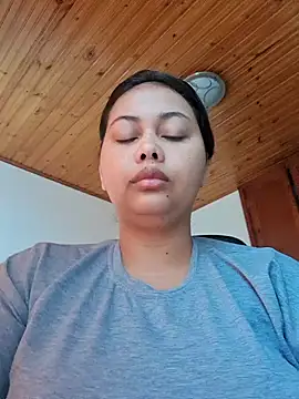 Alessandraa- online show from July 26, 2026, 1:07 pm